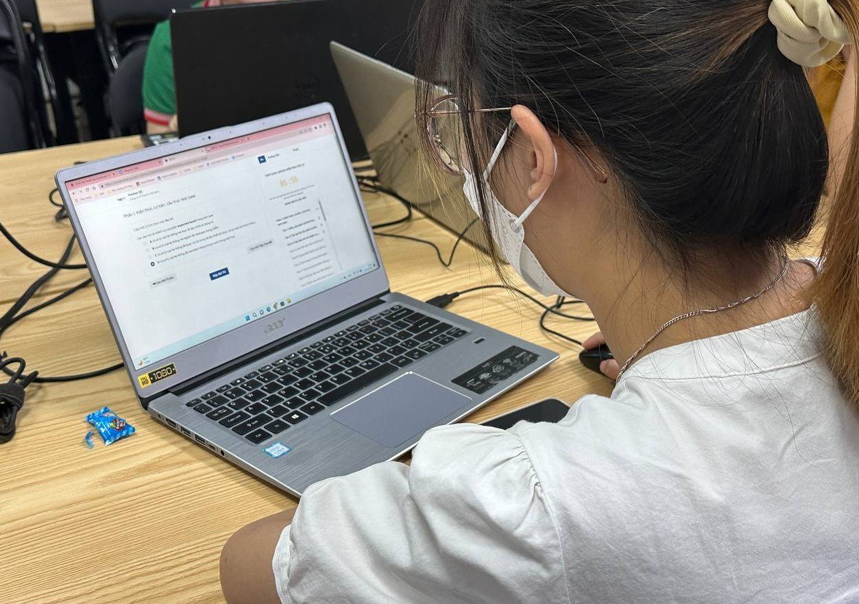 Học viên IT LEARN luyện đề ISTQB CTFL trên hệ thống portal 1000+ câu